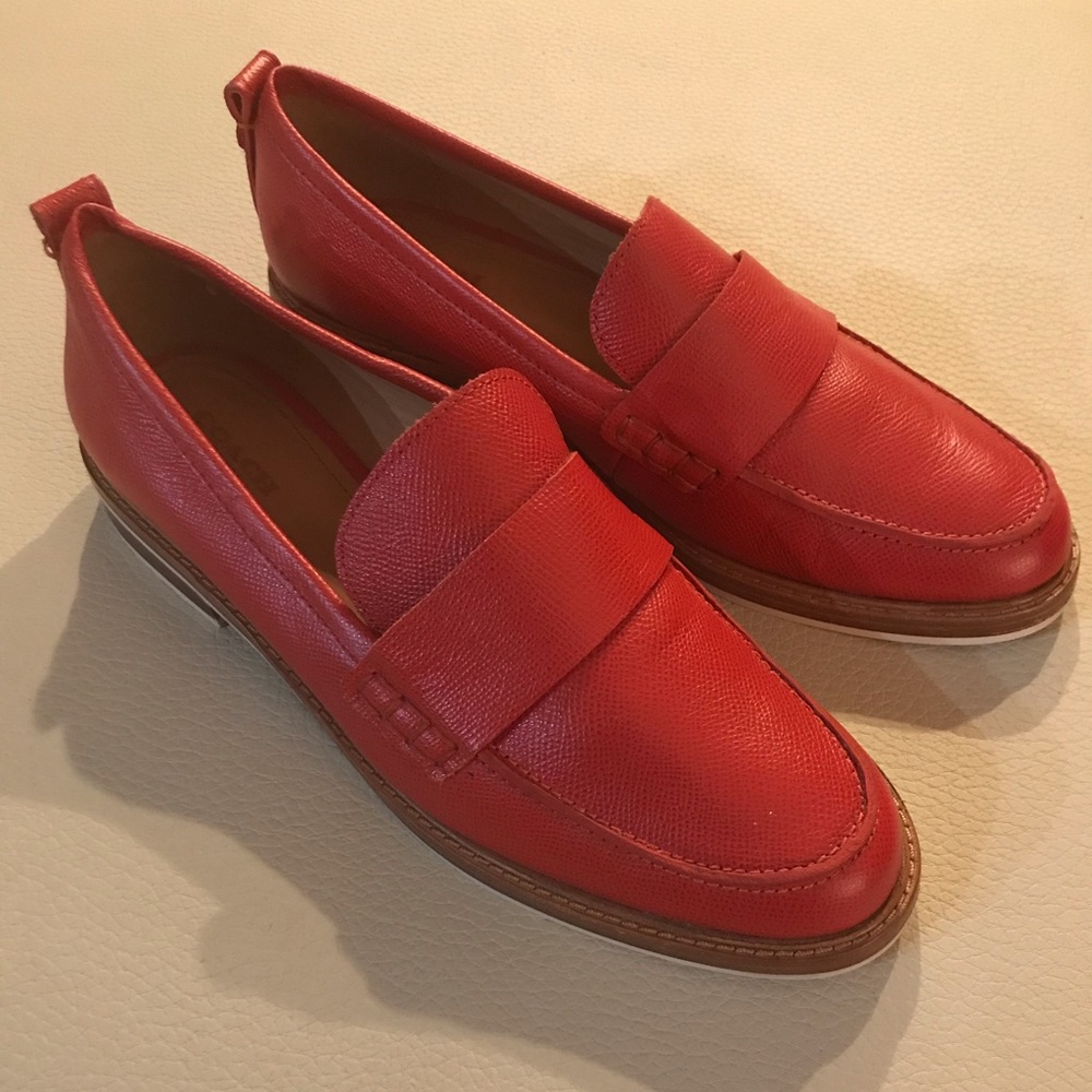 Coach Indigo Cross Grain Leather Loafer A9284